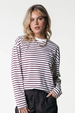 New Mother Earth Longsleeve | Port Red T-shirts