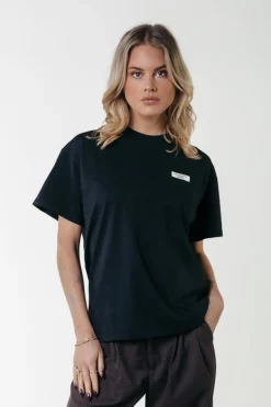 Hot Uni Label T-shirt | T-shirts